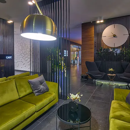 Nyota & Conference Center 4* Mamaia