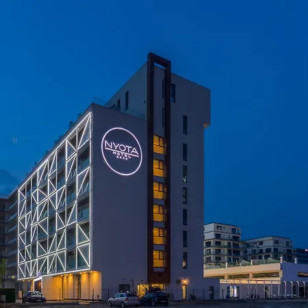 Nyota & Conference Center Hotel Mamaia