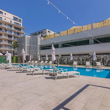 فندق Nyota & Conference Center