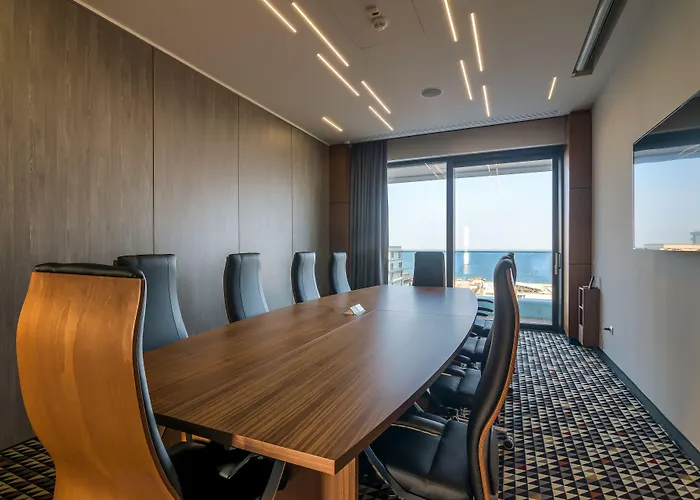 Nyota & Conference Center Hotel