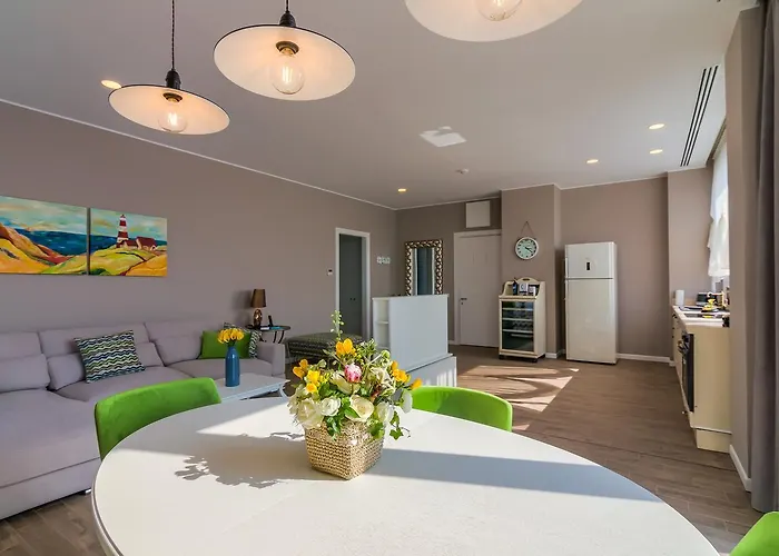 Nyota & Conference Center Hotel